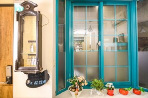 LCD TV - Rabbit house hotel (Kaohsiung)