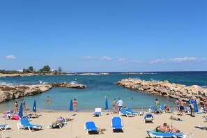 On the beach - Mimosa Beach Hotel (Protaras)