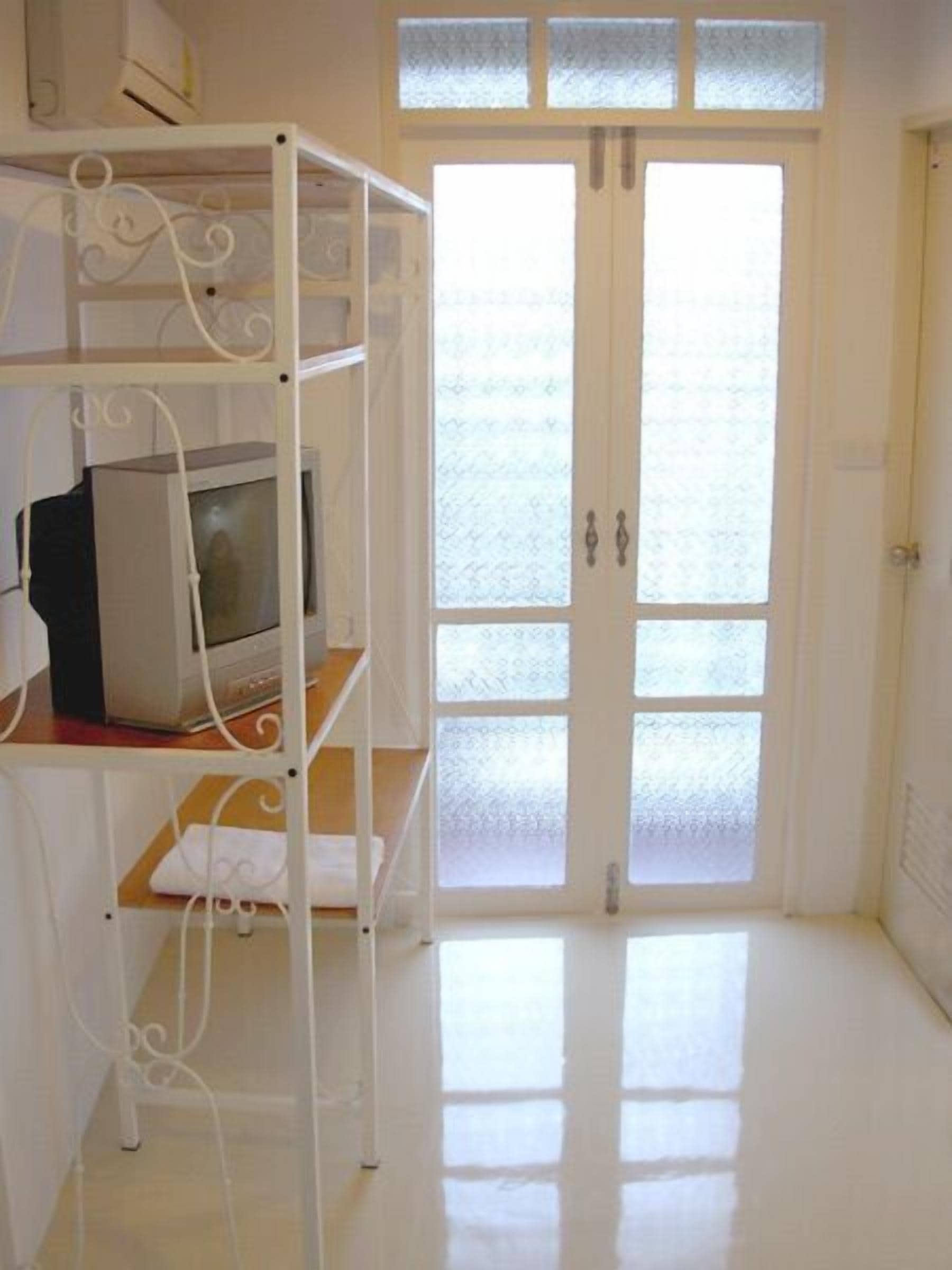 Foto - Roof View Place