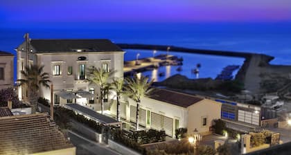 Zafran Boutique Hotel