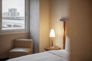Habitació doble econòmica | Escriptori, cortines opaques i habitacions insonoritzades