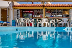Seasonal outdoor pool, open 8:00 AM to 8:00 PM, pool umbrellas - Paul Marie Hotel Apartments (Ayia Napa)