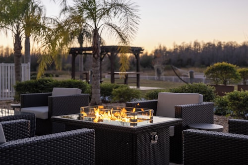 Holiday Inn Express & Suites Trinity by IHG
