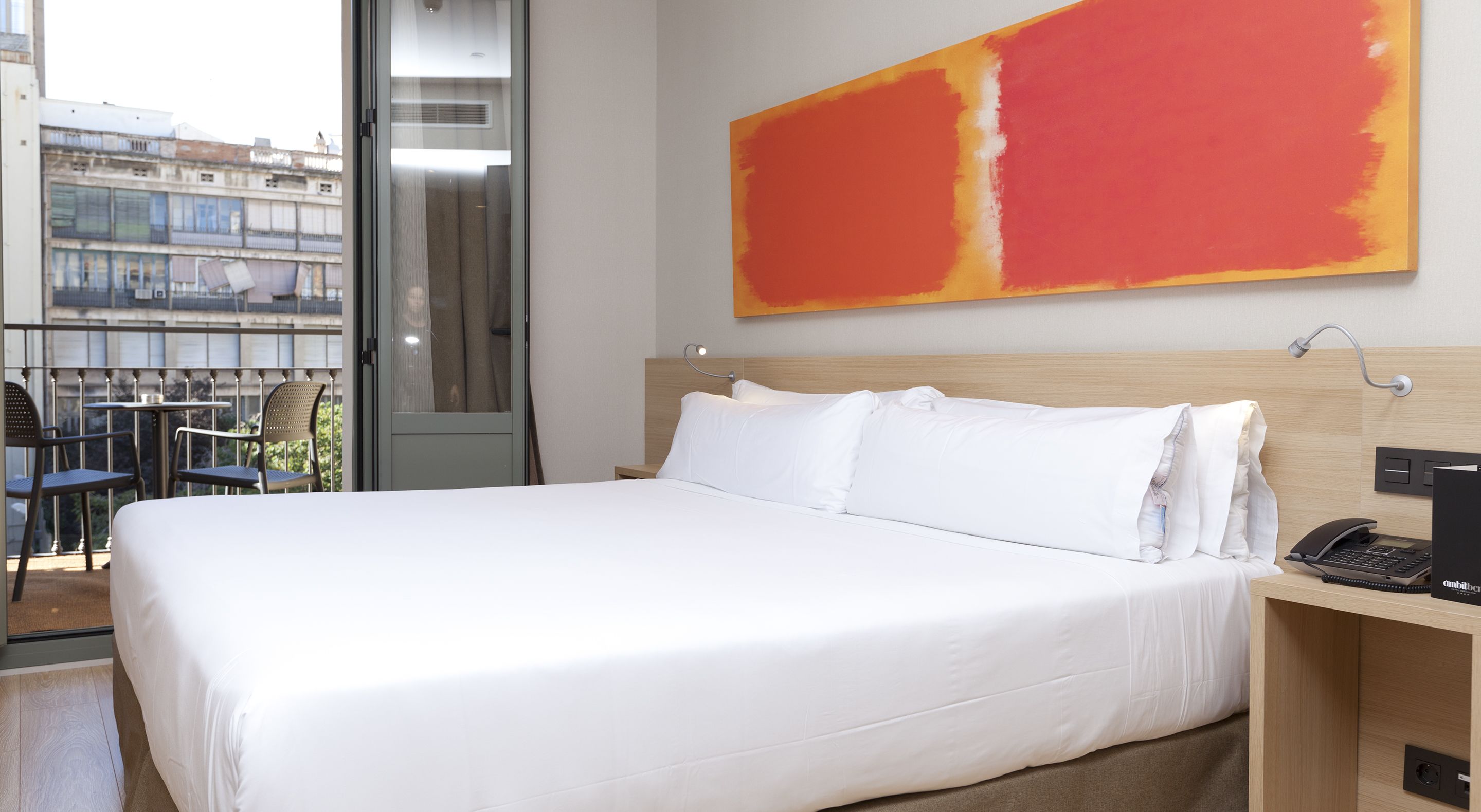 comfort double or twin room, terrace, courtyard view | 1 bedroom, minibar, in-room safe, desk