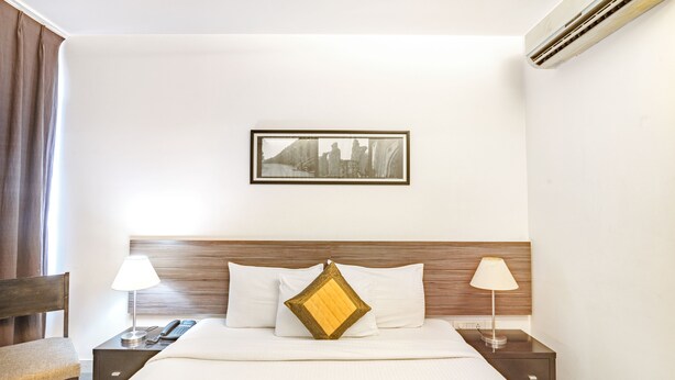Deluxe Room - Royal Residence (Gurugram)