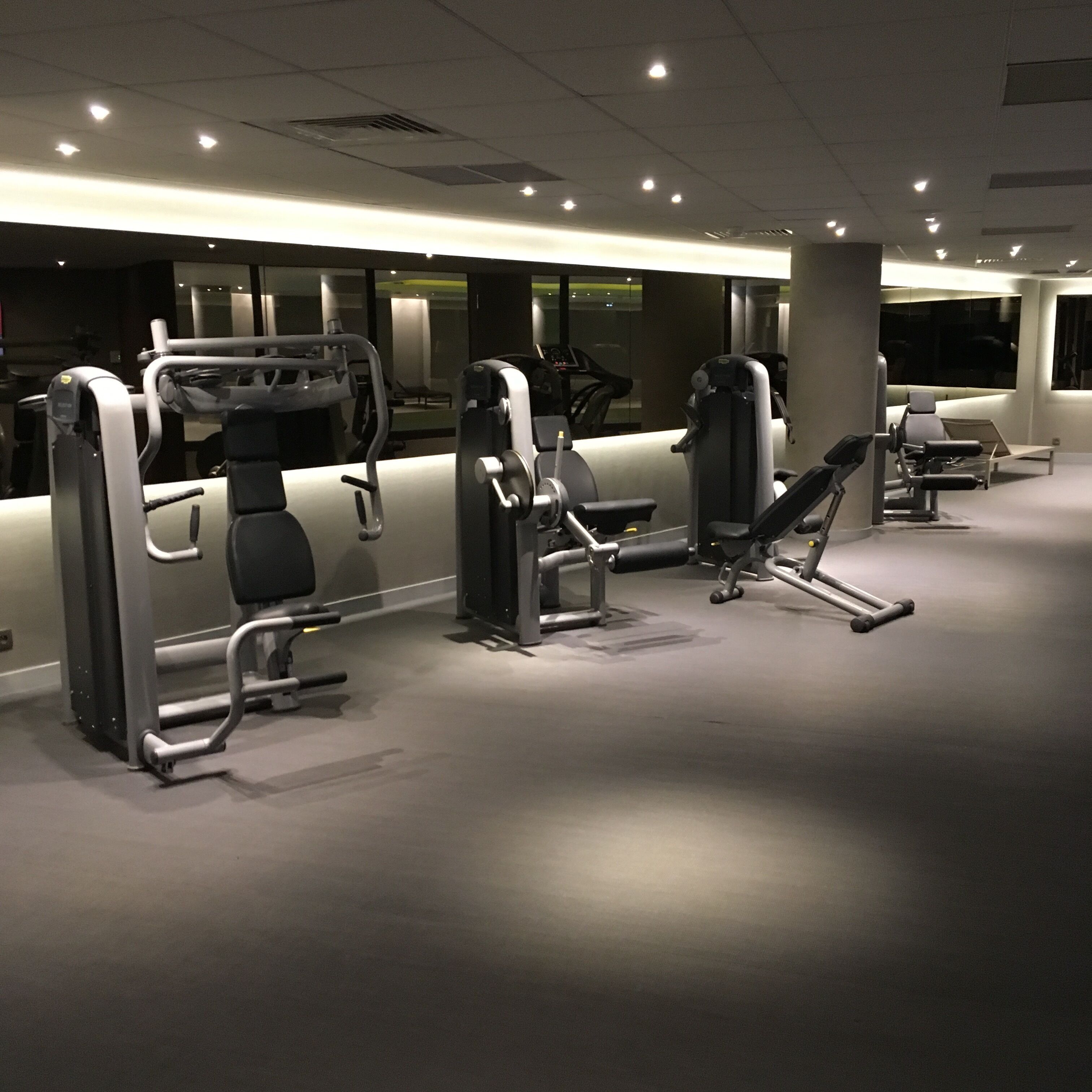 ropes course (team building)