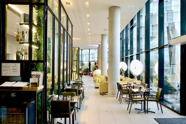 Vue sur le jardin, ouvert tous les jours