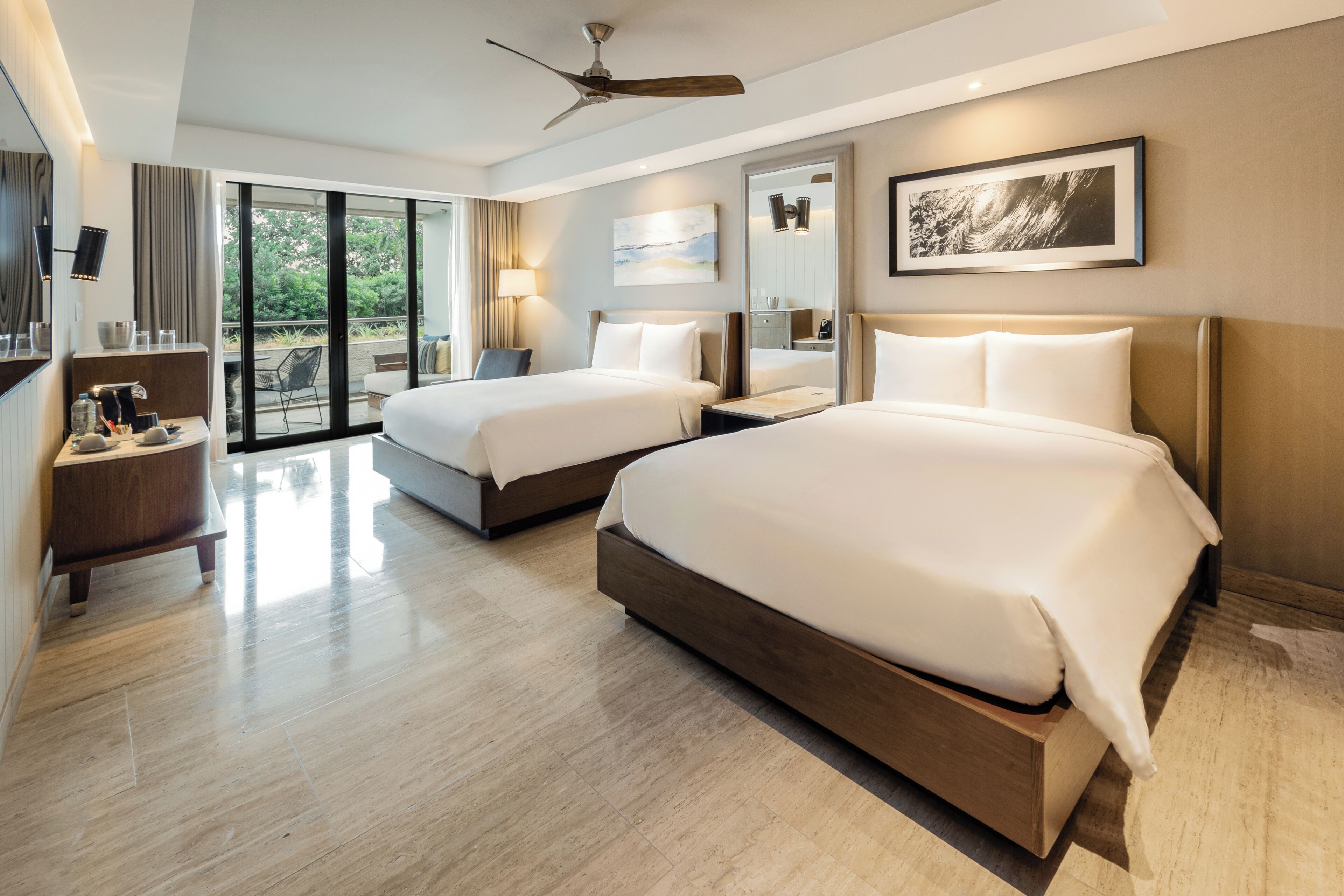 2 Queen Beds (Downtown House) | Premium bedding, minibar, in-room safe, blackout curtains