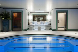 Indoor pool - Hôtel Eiffel Blomet (Paris)