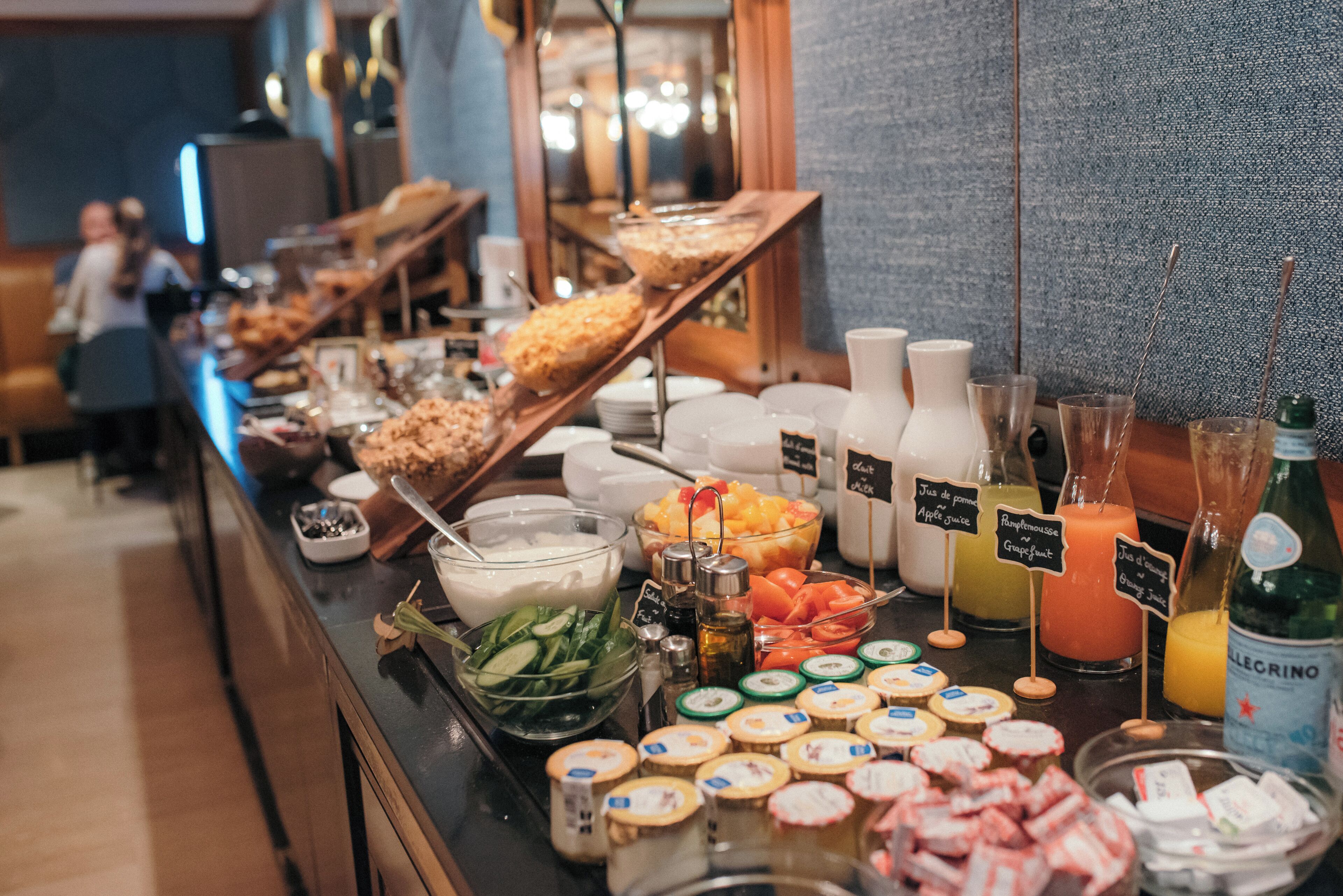 daily buffet breakfast (eur 22 per person)