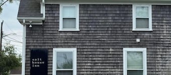 Salt House Inn