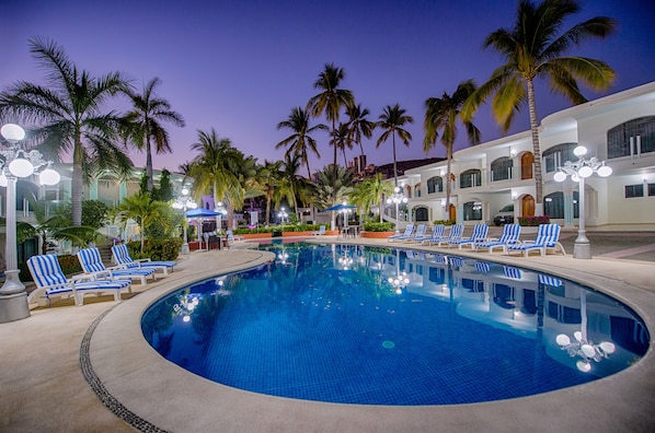 Outdoor pool