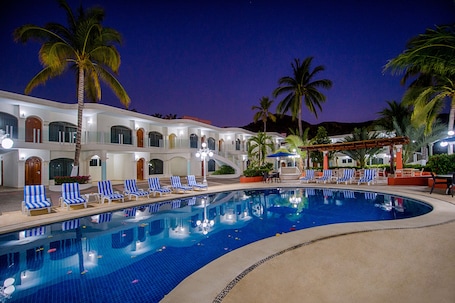 Front of property - evening/night