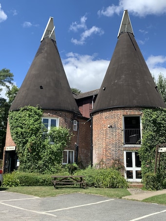 Fachada. The Playden Oasts Inn