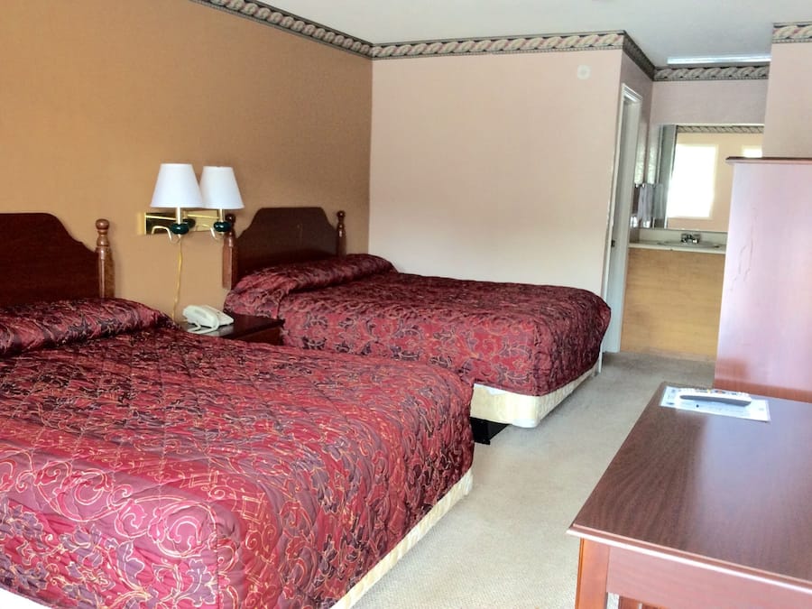 Standard Room, 2 Double Beds, Smoking