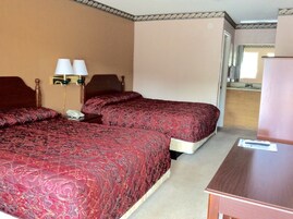 Escritorio, wifi gratis y ropa de cama 