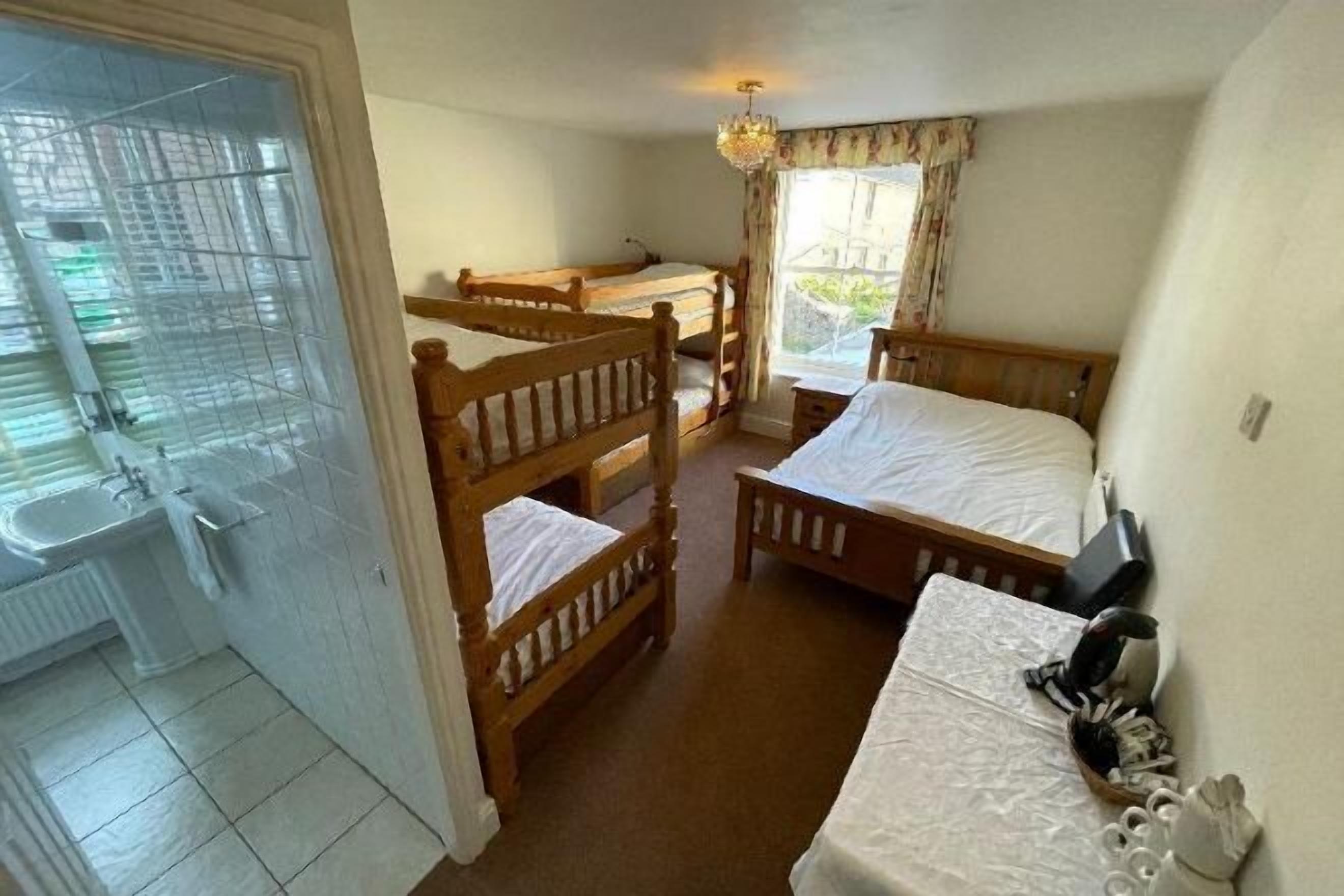 Egyptian cotton sheets, premium bedding, blackout curtains, free WiFi