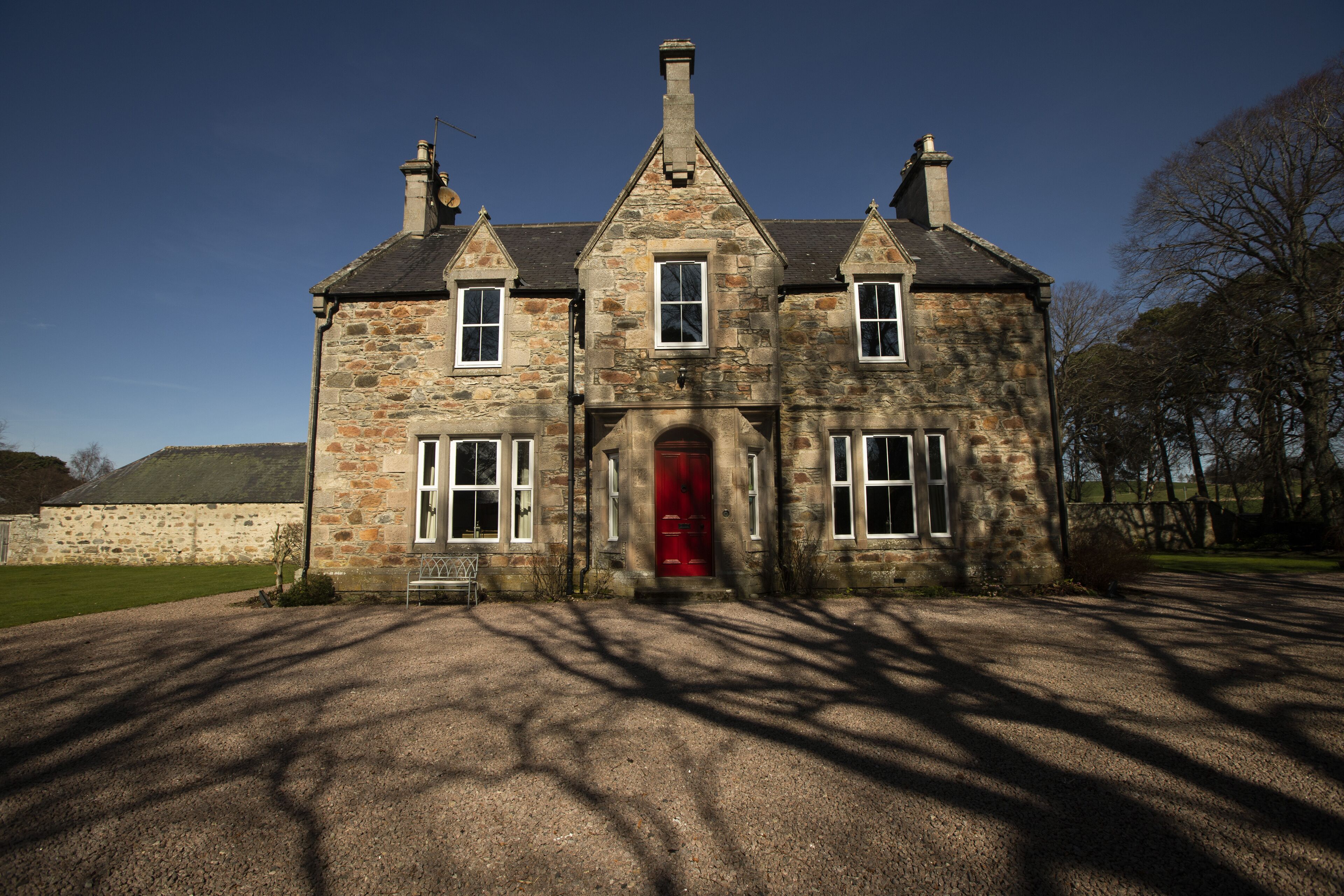 واجهة المنشأة