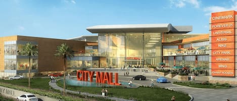 Shopping mall