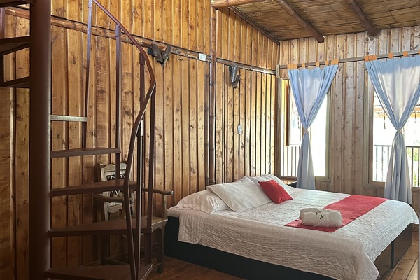 Family Room, Multiple Beds | Blackout drapes, free WiFi, bed sheets