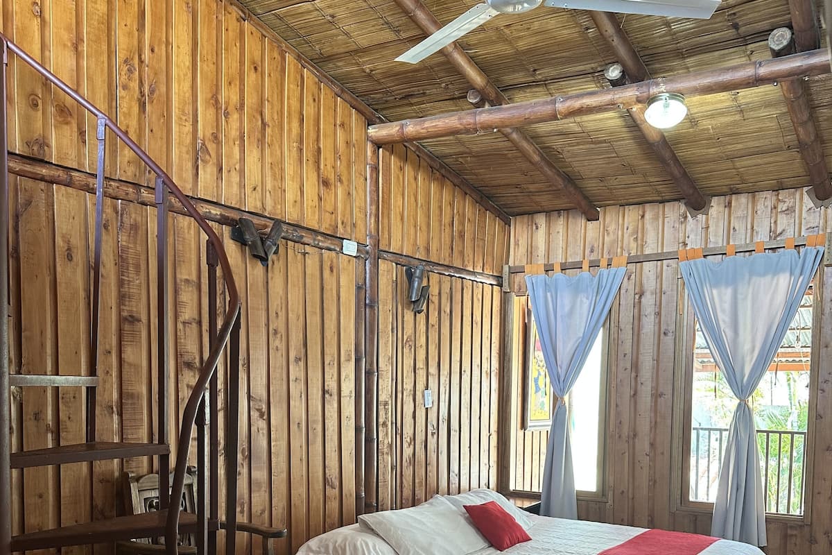 Family Room, Multiple Beds | 1 bedroom, blackout drapes, free WiFi, bed sheets