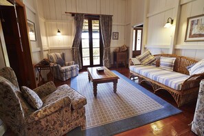 Classic House, 3 Bedrooms, 2 Bathrooms, Sea Facing | Living area | Flat-screen TV - Christian's of Bucks Point (Norfolk Island)