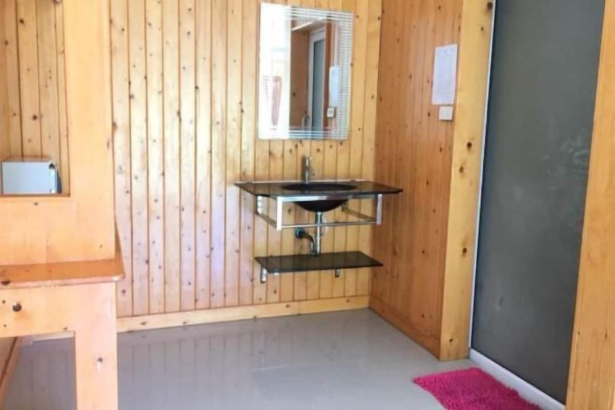 Bathroom | Shower, free toiletries, hair dryer, towels