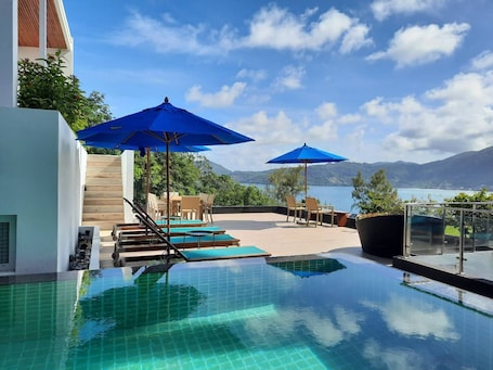 3 habitaciones, caja de seguridad en la habitación y escritorio