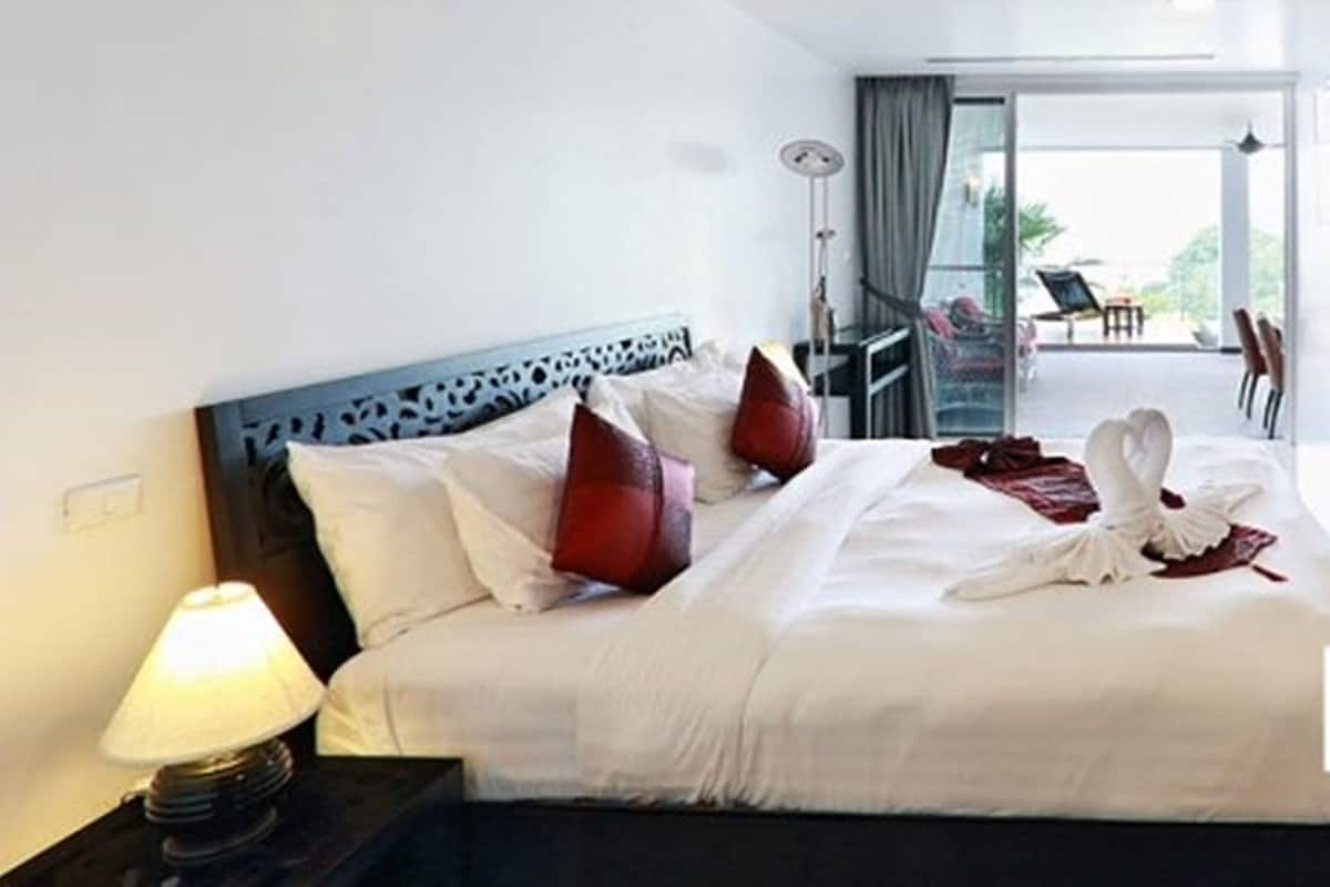 Villa, 2 Bedrooms, Private Pool (Baby Jane) | 3 bedrooms, in-room safe, desk, iron/ironing board