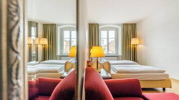 Standard Double Room | 1 bedroom, premium bedding, minibar, in-room safe