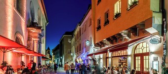 Chin-Chin Hotel ehemals Bohemian Hotel