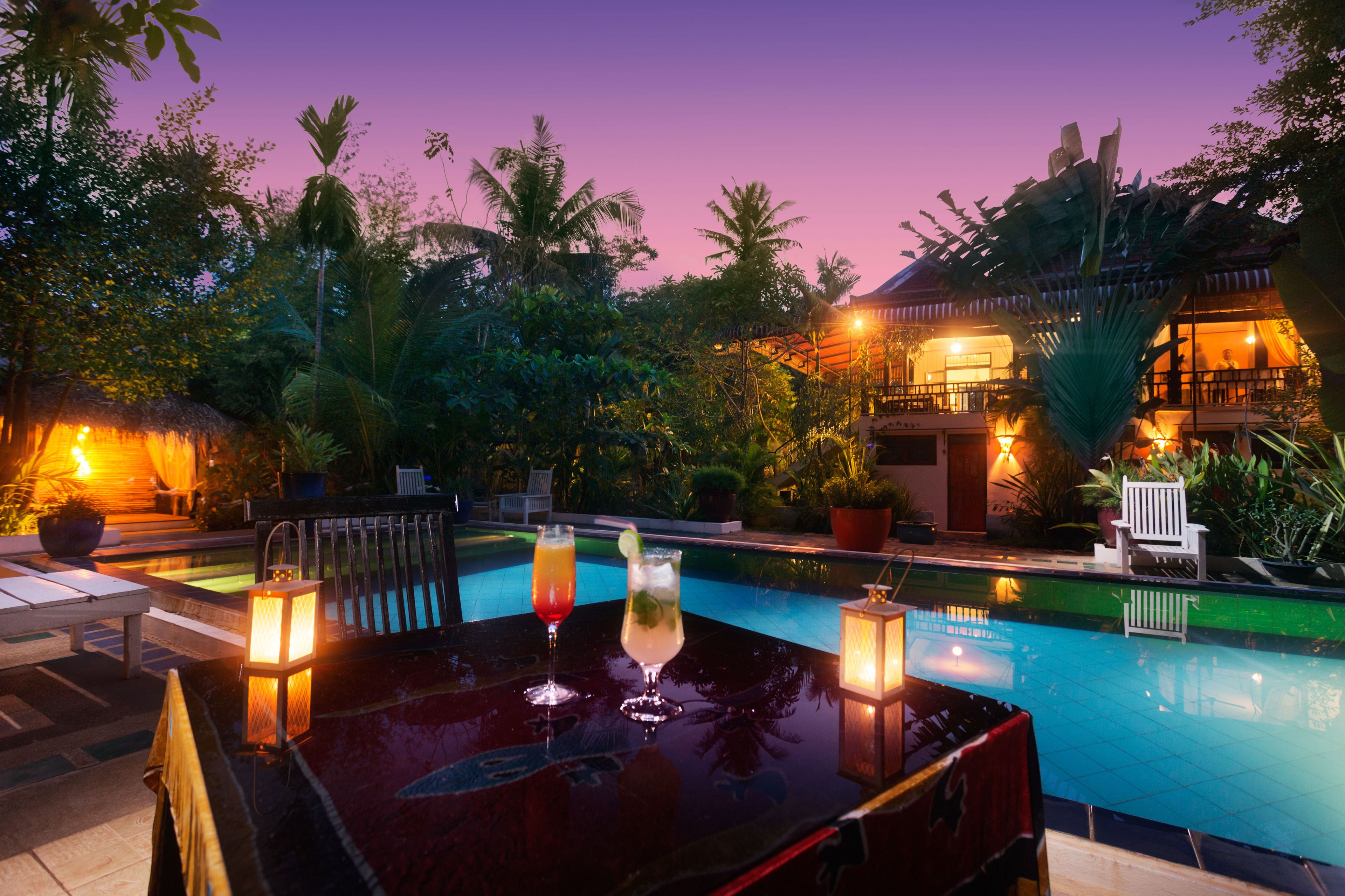 outdoor pool, an infinity pool, pool loungers