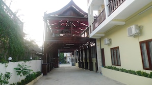 Fachada de la propiedad