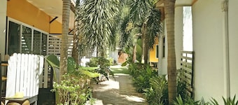 NT House Koh Lipe Resort
