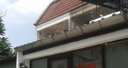 DMK Hostel Donmueang Airport
