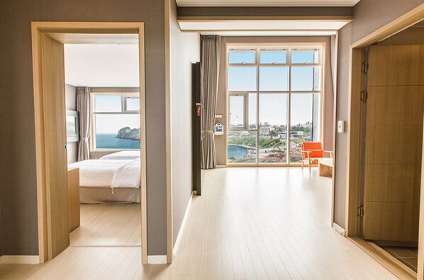 Rich Suite | Down comforters, memory foam beds, soundproofing, free WiFi