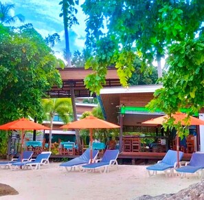 Private beach, white sand, sun-loungers, beach umbrellas