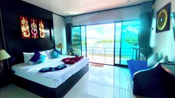 Superior Room, Sea View | In-room safe, desk, rollaway beds, free WiFi