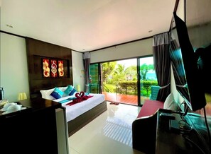 Sea Beach Room | In-room safe, desk, rollaway beds, free WiFi