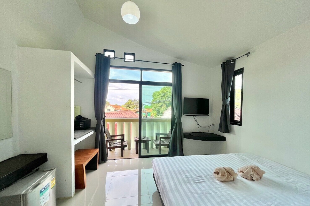 Latte Room | In-room safe, desk, WiFi (free)