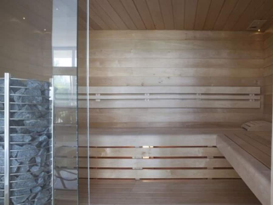 Sauna, massagebehandlinger