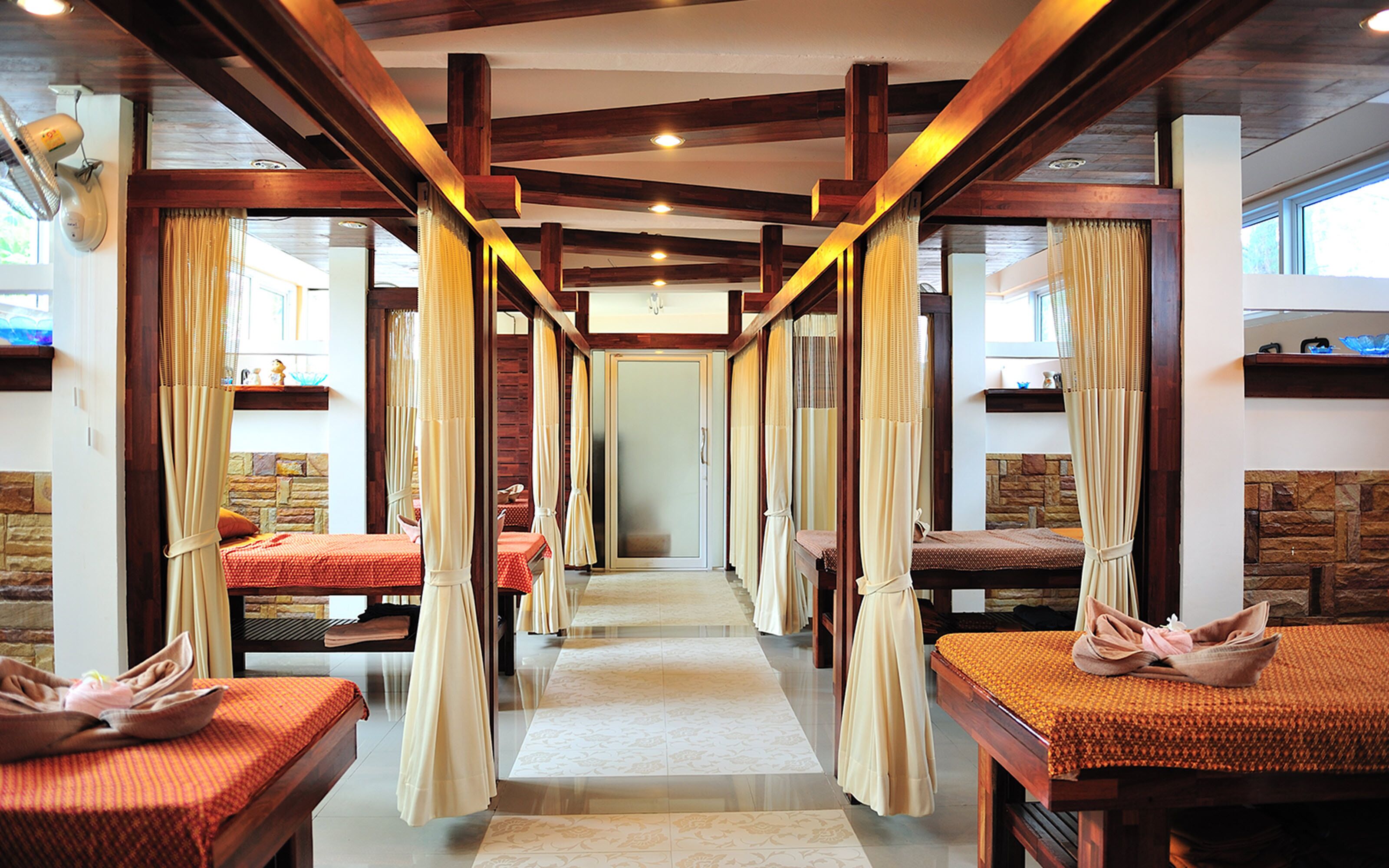 couples treatment room(s), sauna, body treatments, aromatherapy