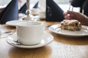 Dinner served, Scandinavian cuisine - Hotell Frykenstrand, Sure Hotel Collection by Best Western (Sunne)