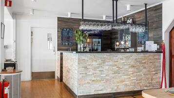 Bar (en la propiedad)