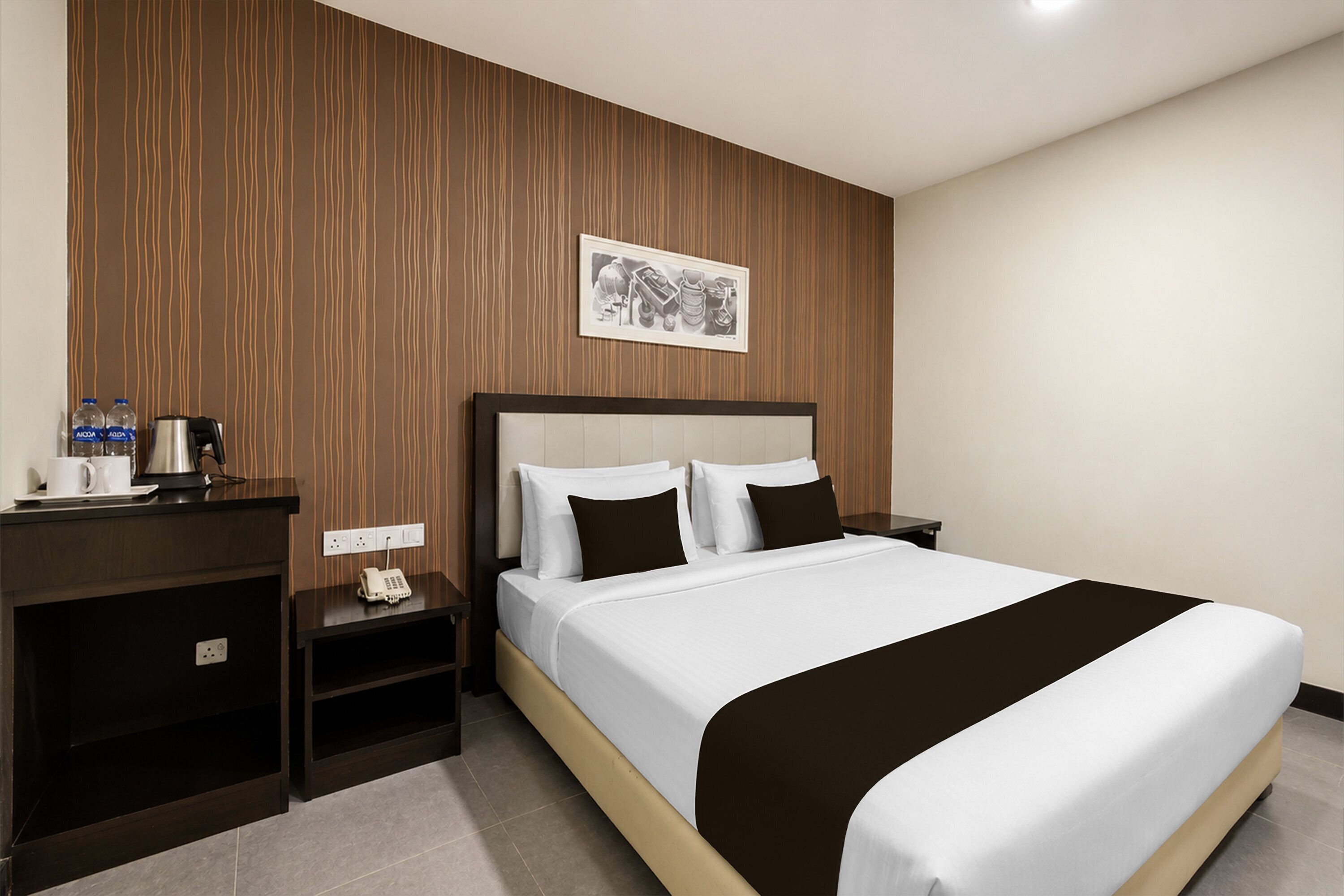 Premium Double Room | 1 bedroom, in-room safe, desk, free WiFi