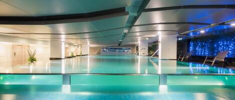 Indoor pool, outdoor pool
