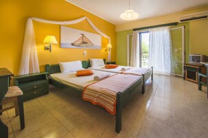 Caja de seguridad en la habitación y sistema de insonorización 