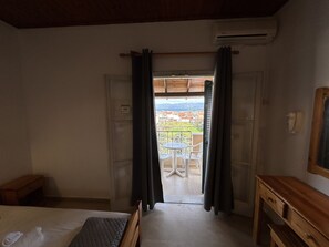 起居區