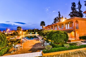 Pool - Hotel Al Bassatine (Beni Mellal)