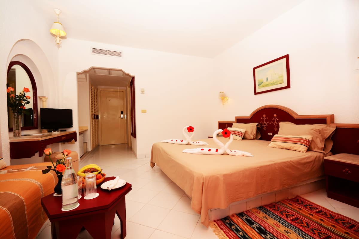 Blackout curtains, bed sheets